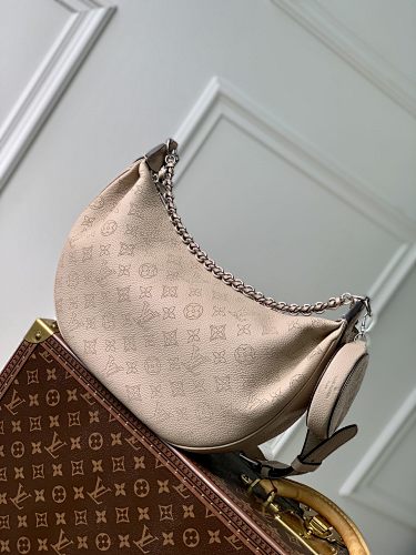 Coin purse from Scarlettluxury