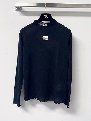 Long sleeve from Scarlettluxury