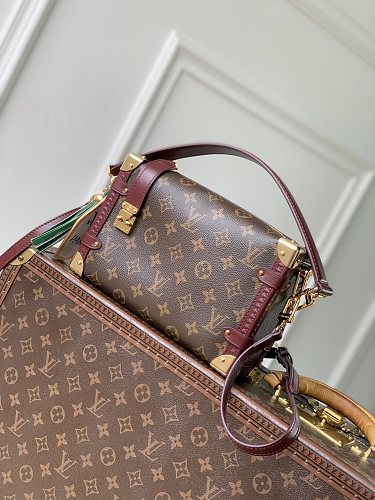 Louis Vuitton bag