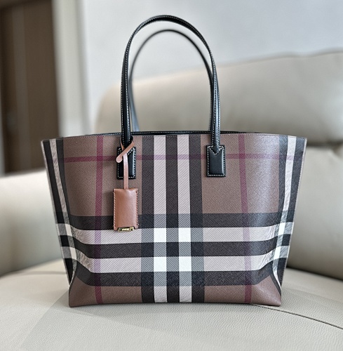 Tote bag from Scarlettluxury