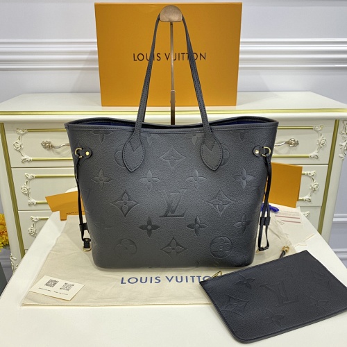 Shopping bag from Scarlettluxury