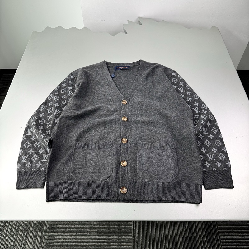 Sweater from Scarlettluxury