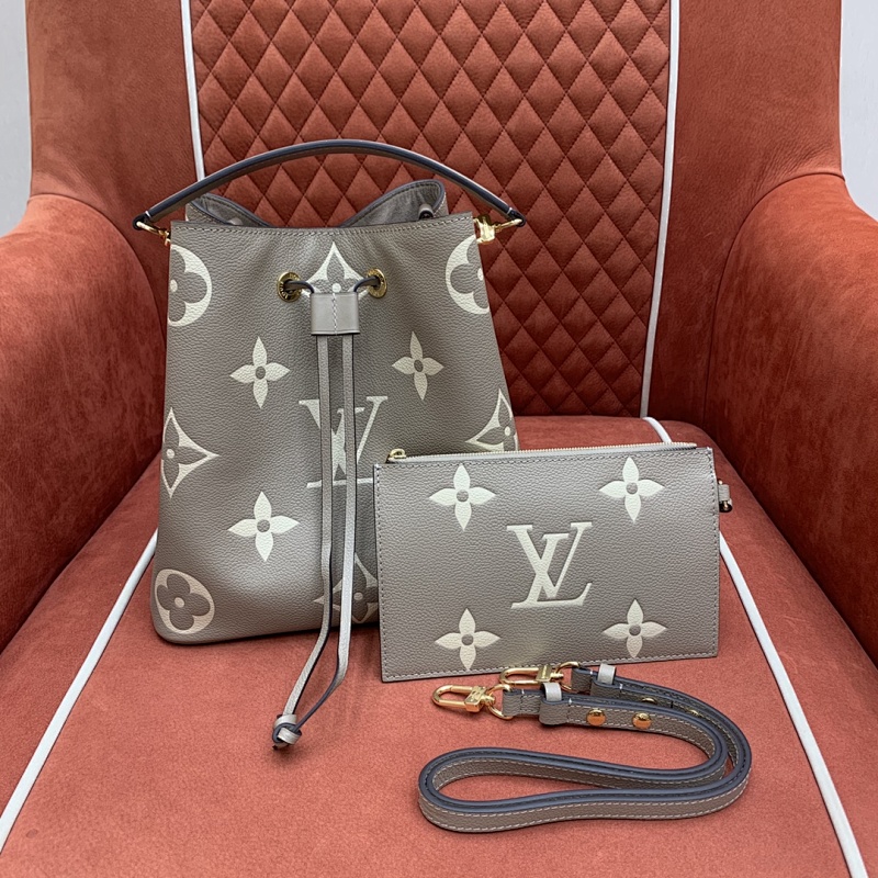 Louis Vuitton crossbody bag