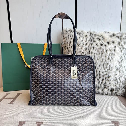 Goyard bag