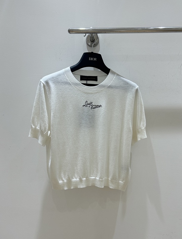 Sweater from Scarlettluxury
