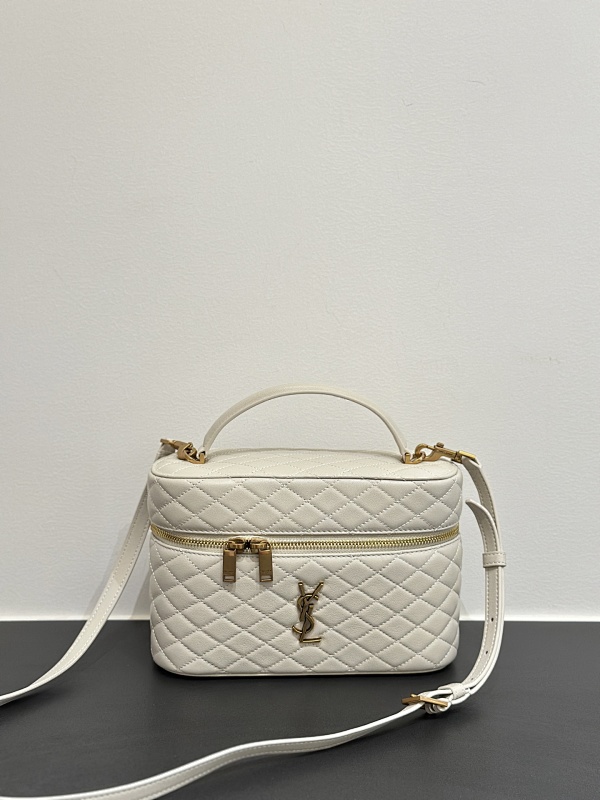 Crossbody bag from Scarlettluxury