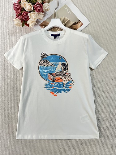 Tee from Scarlettluxury