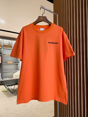 Burberry tee
