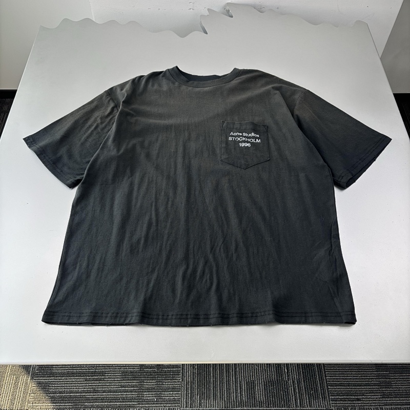 Tee from Scarlettluxury