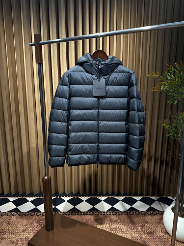Down jacket from Scarlettluxury