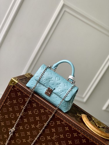 Louis Vuitton crossbody bag