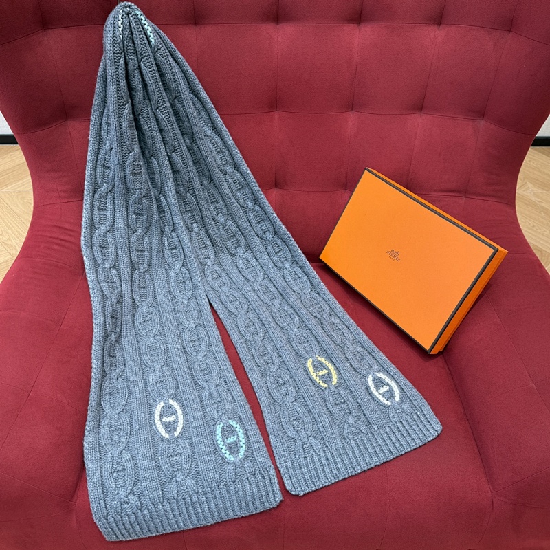 Scarf from Scarlettluxury