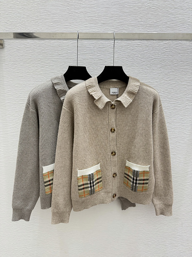 Sweater from Scarlettluxury