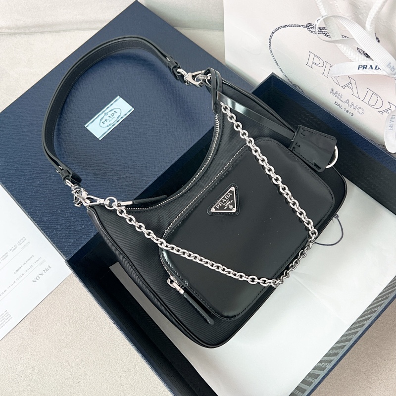 Cleo Hobo
