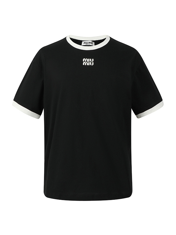 Tee from Scarlettluxury