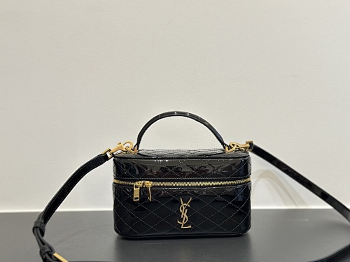 Crossbody bag from Scarlettluxury
