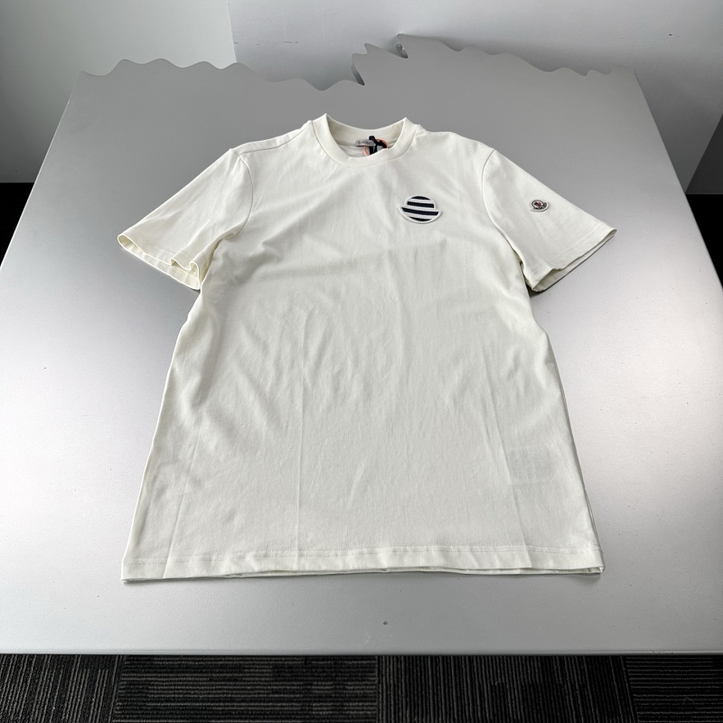 Tee from Scarlettluxury