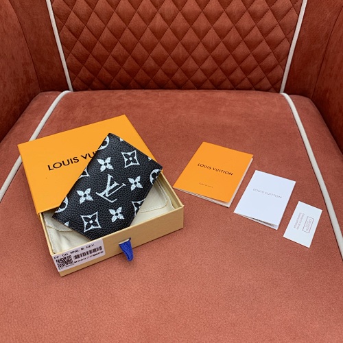 Card holder from Scarlettluxury
