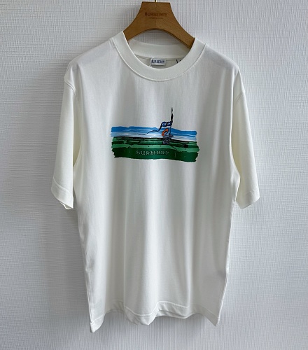 Tee from Scarlettluxury