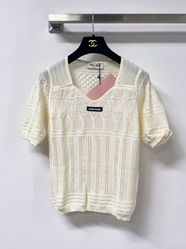 Tee from Scarlettluxury