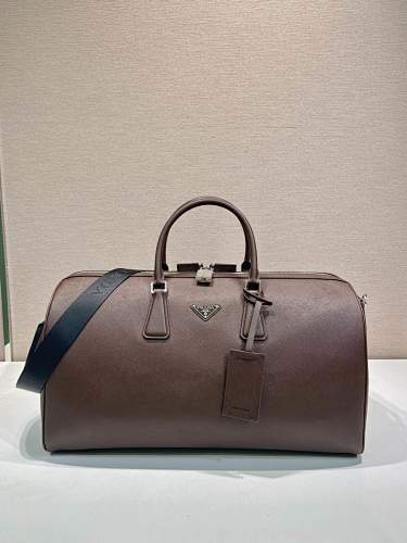 Travel bag from Scarlettluxury
