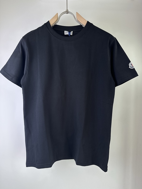 Tee from Scarlettluxury