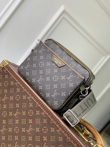 Louis Vuitton messenger bag