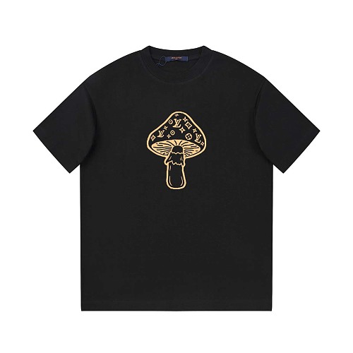Tee from Scarlettluxury
