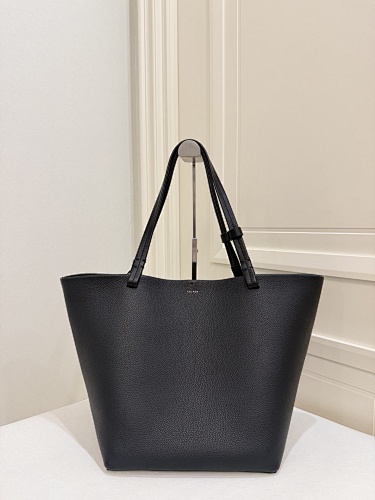 Park Tote Three
