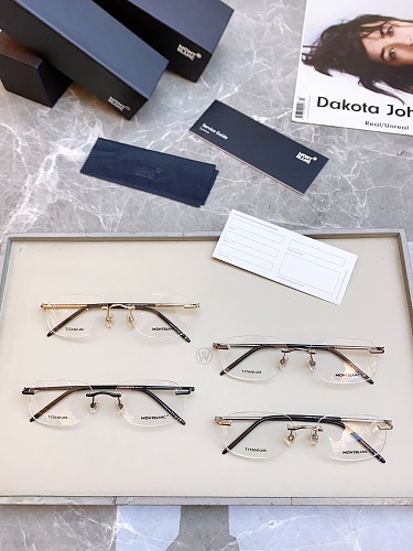 Glasses from Scarlettluxury
