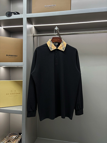 Burberry sweater