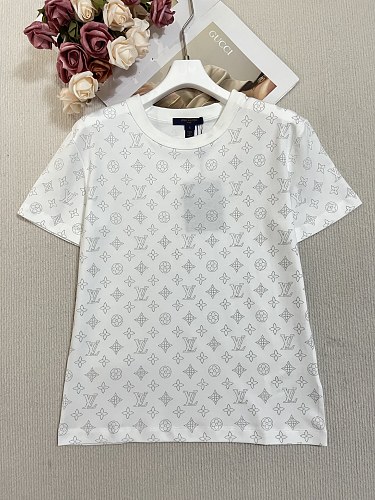 Louis Vuitton tee