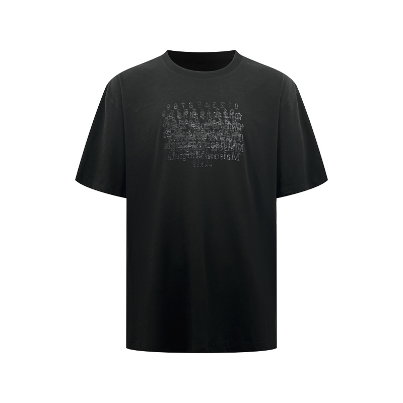 Tee from Scarlettluxury