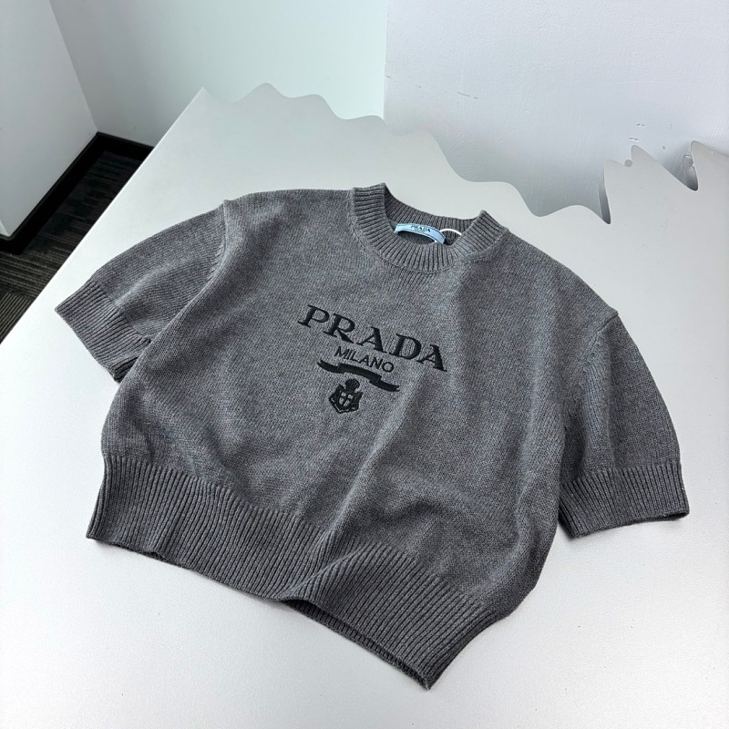 Tee from Scarlettluxury