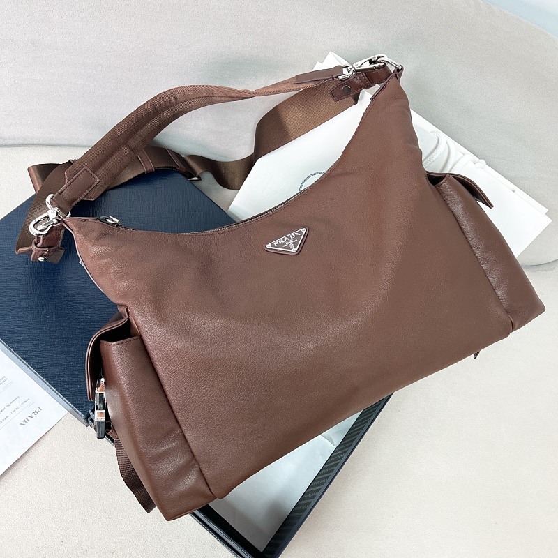 Messenger bag from Scarlettluxury
