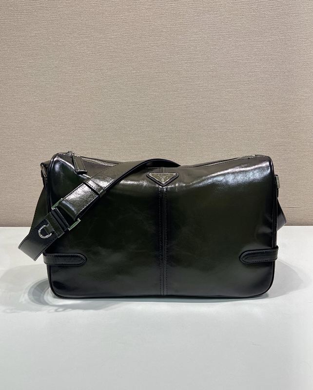 Messenger bag from Scarlettluxury