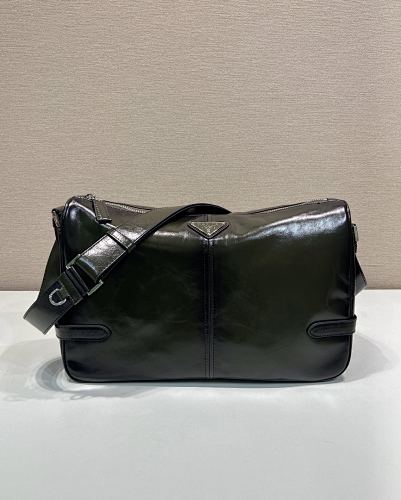 Messenger bag from Scarlettluxury
