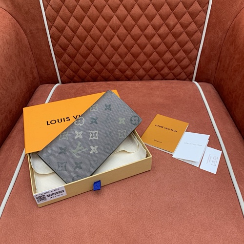 Louis Vuitton clutch