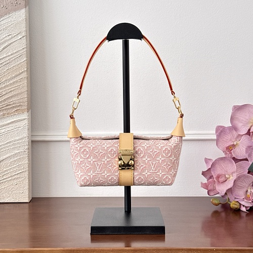 Bag from Scarlettluxury