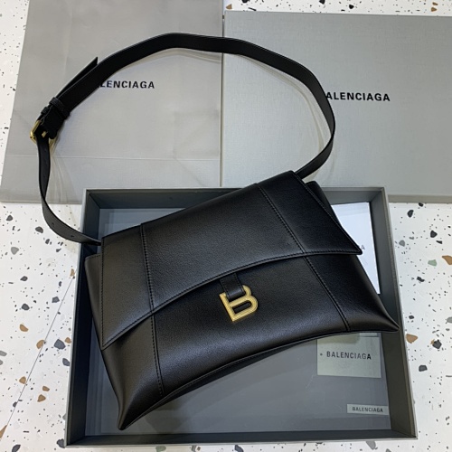 Hourglass B 32-16-21cm