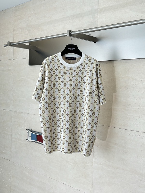 Louis Vuitton sweater