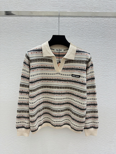Sweater from Scarlettluxury