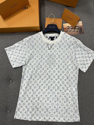 Tee from Scarlettluxury