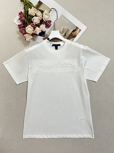 Tee from Scarlettluxury