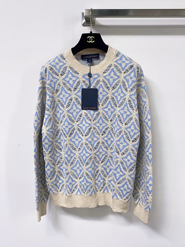 Long sleeve from Scarlettluxury