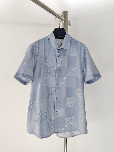 Louis Vuitton tee