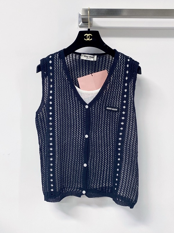 Vest from Scarlettluxury