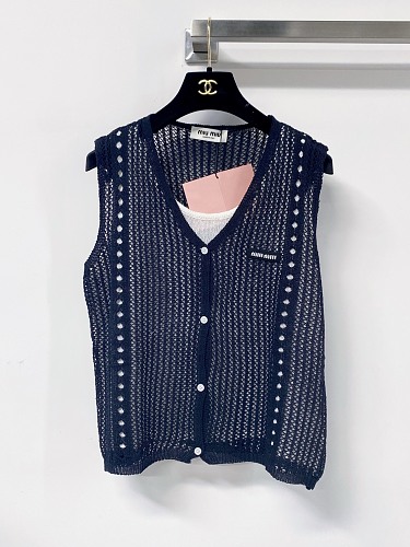 Vest from Scarlettluxury