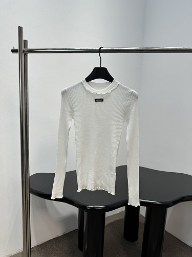 Long sleeve from Scarlettluxury