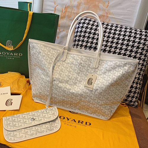 Goyard tote bag